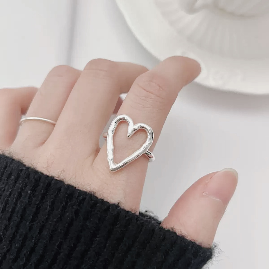 復古鏤空愛心戒指