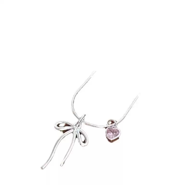 【 SWEETHEART PROMISE • 蝴蝶結鏤空愛心純銀項鍊 】