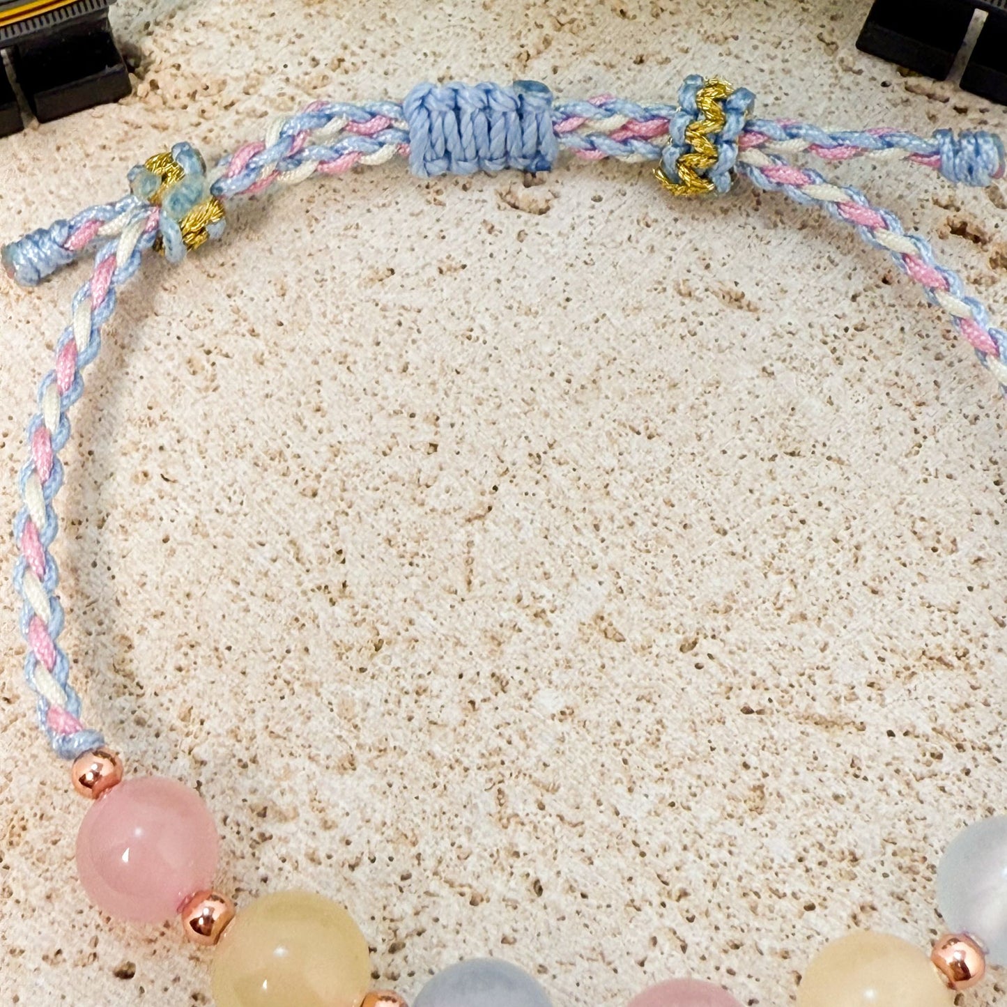 🌟 粉漾心語 · 摩根石三色手繩 🌟