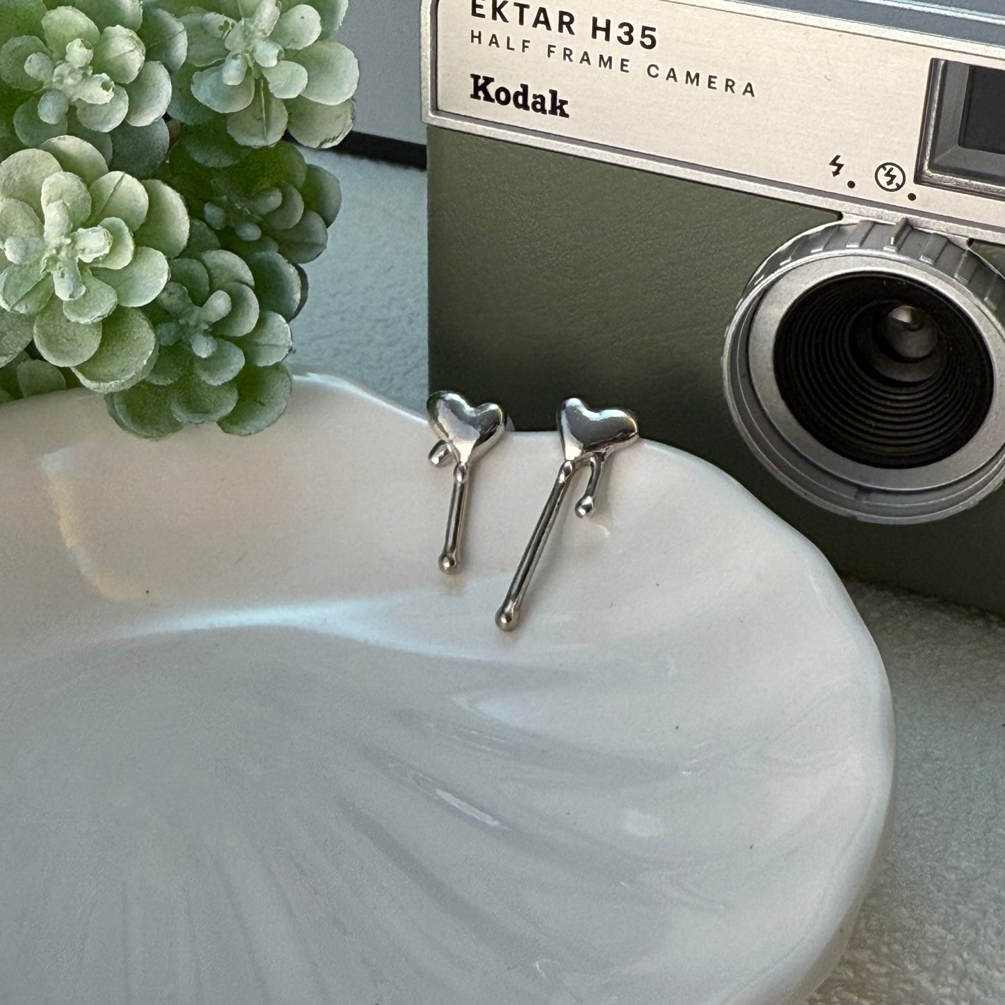 🌟 銀針愛心耳環 🌟