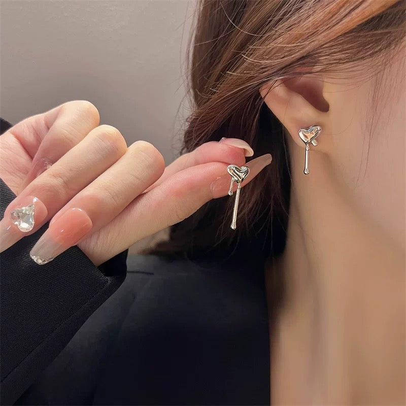 🌟 銀針愛心耳環 🌟