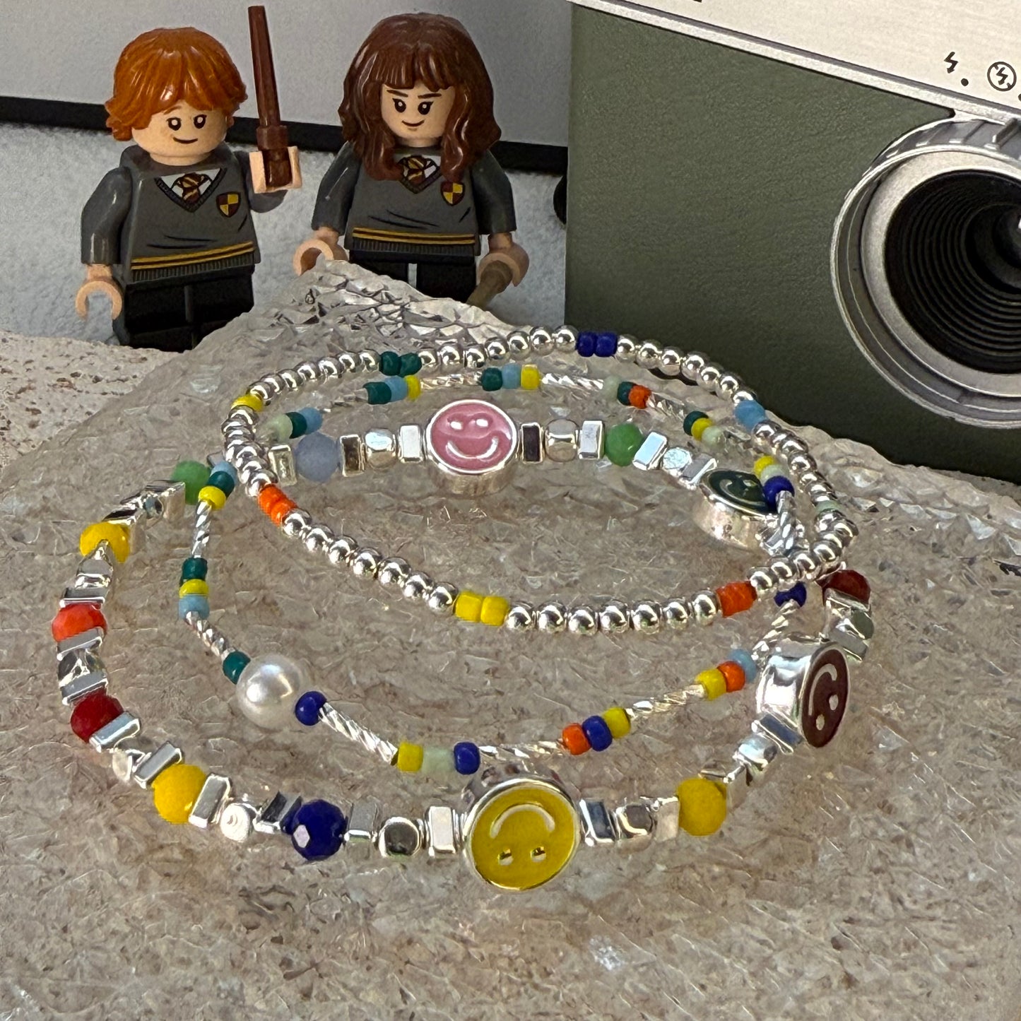 😊 *【微笑珍珠手鍊】—— 甜美與優雅的完美結合*