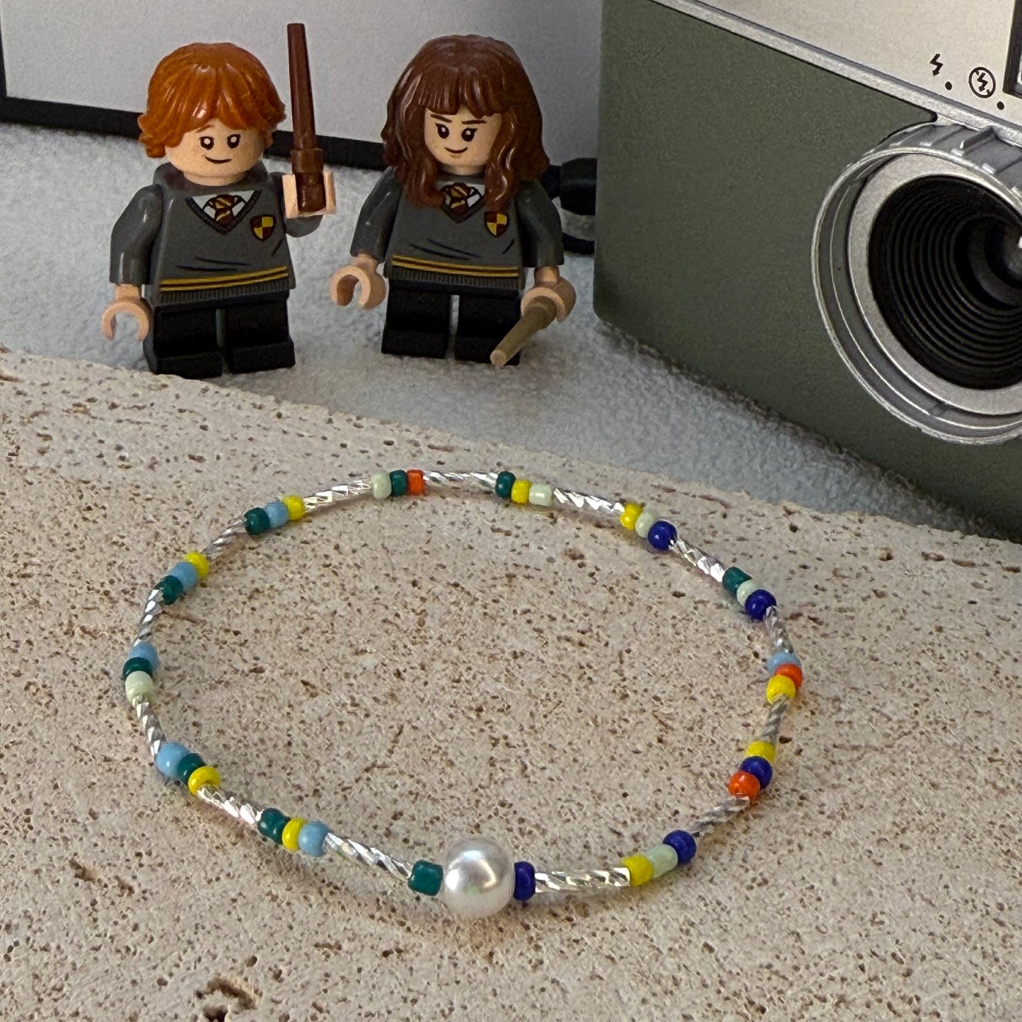 😊 *【微笑珍珠手鍊】—— 甜美與優雅的完美結合*