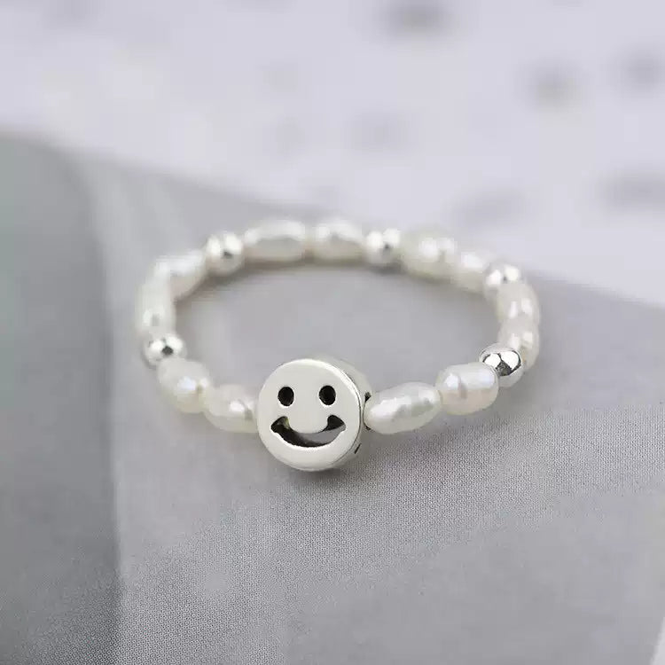 復古珍珠笑臉彈性戒指 — 韓系氣質款