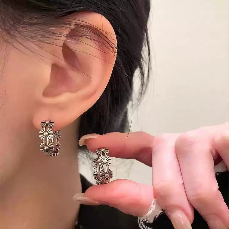 【暗黑美學】十字圓圈藤花耳環 - 復古做舊工藝｜鏤空設計｜