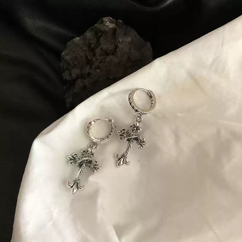 【復古小眾】皇冠十字架耳扣 | 精緻氣質 Huggies