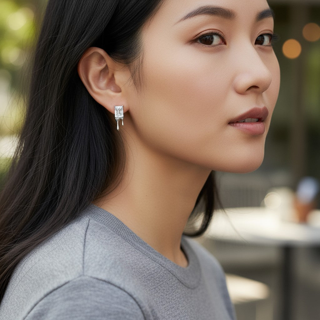 【閃耀焦點】方形鋯石水滴耳環 - 異形針設計｜氣質優雅｜